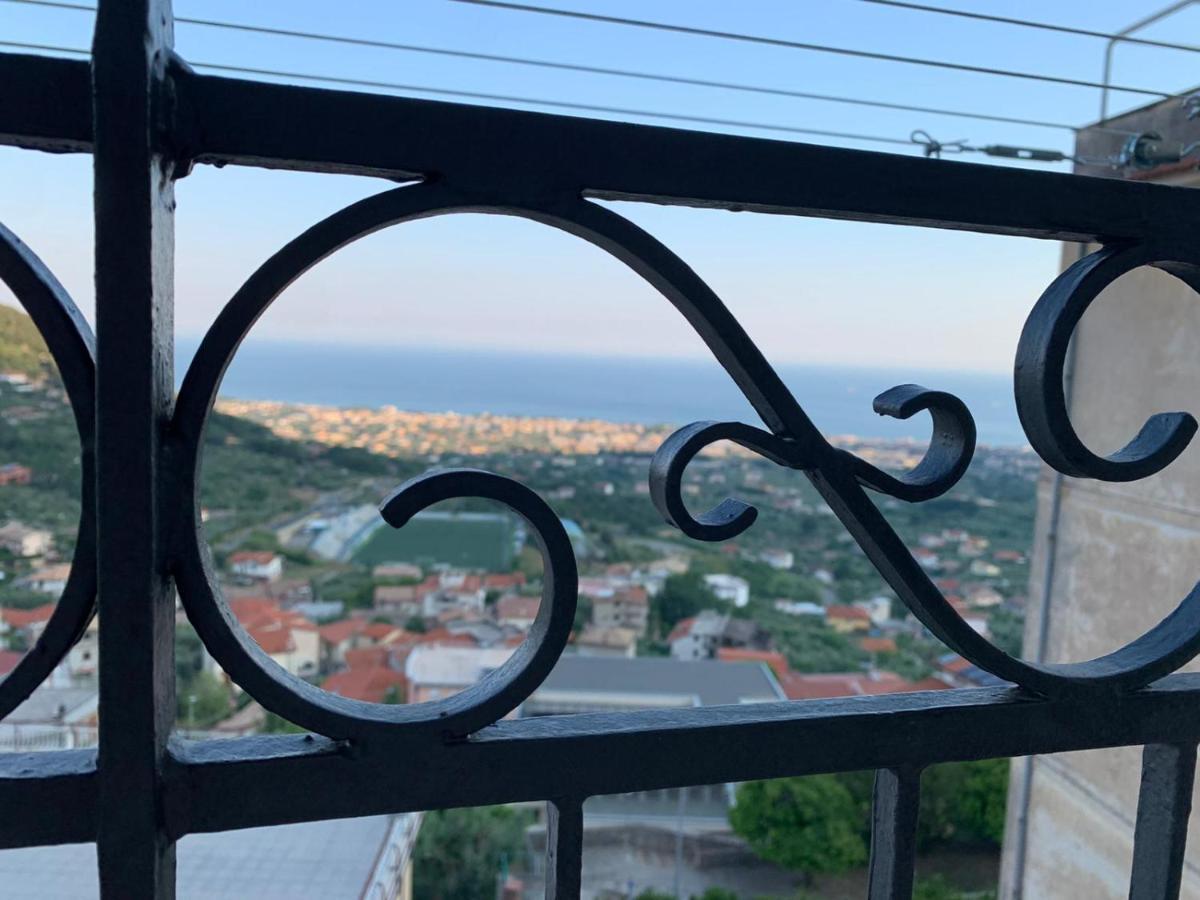 Apartmán Il Nido Delle Rondini Formia Exteriér fotografie